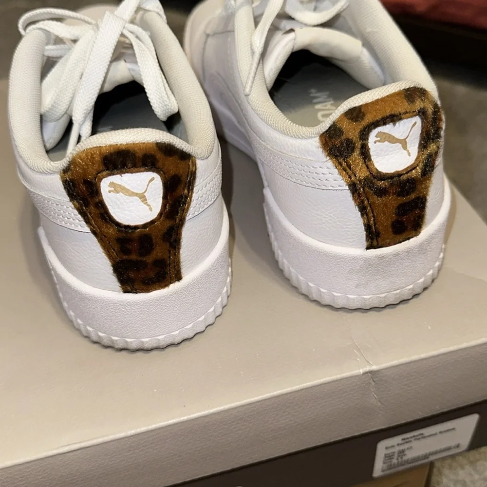 Ladies PUMA sneakers size 9 - Picture 5 of 7